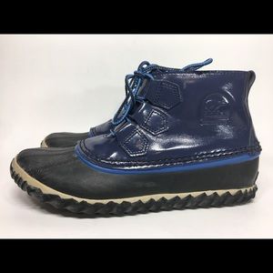 Sorel rain Patent Leather/ rubber boots size 7/ 38